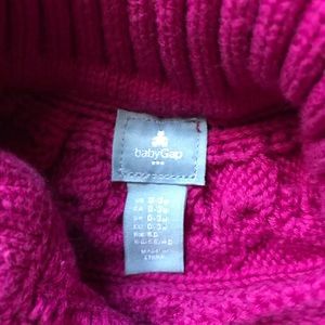 GAP Shirts & Tops - Baby Gap cardigan size 0-3 GAP Shirts & Tops - Baby Gap cardigan size 0-3